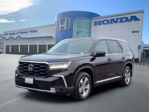 Certified 2024 Honda Pilot EX-L image 1