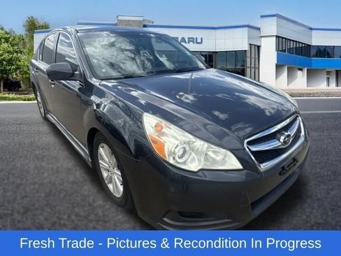 Used 2010 Subaru Legacy 2.5i Premium AWD/4WD image 8