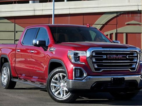 Used 2019 GMC Sierra 1500 SLT image 1