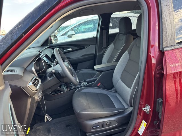 Used 2023 Chevrolet TrailBlazer LT w/ Convenience Package FWD image 6