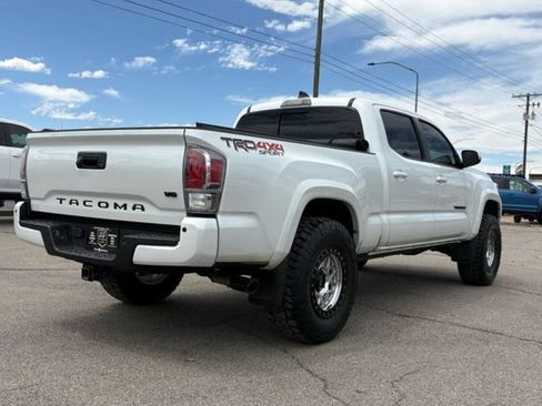 Used 2023 Toyota Tacoma TRD Sport w/ TRD Premium Sport Package AWD/4WD image 6