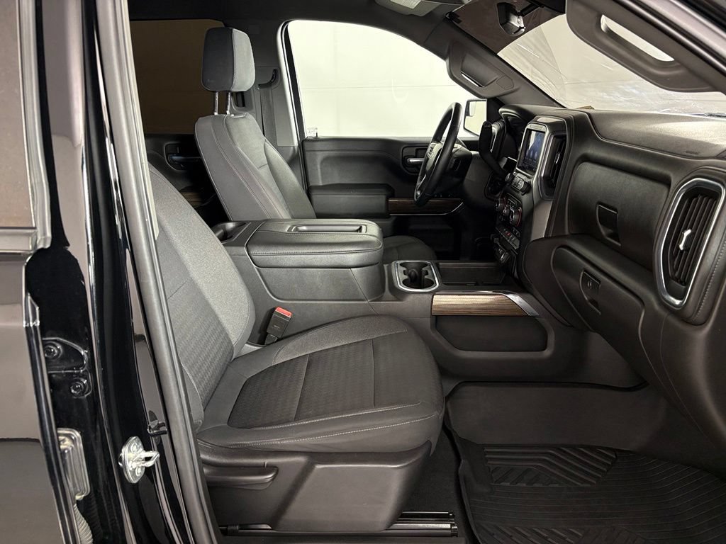 Certified 2021 Chevrolet Silverado 1500 RST AWD/4WD image 48