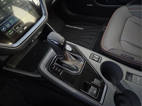 Certified 2025 Subaru Crosstrek 2.5i Limited image 21