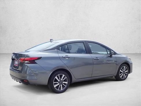 Used 2025 Nissan Versa SV FWD image 4