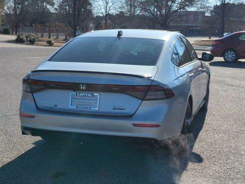 Used 2023 Honda Accord Sport image 3