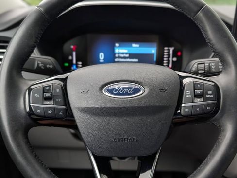 Used 2023 Ford Escape Active w/ Tech Pack #1 AWD/4WD image 26