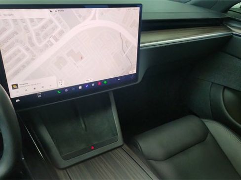 Used 2023 Tesla Model S Standard Range image 41