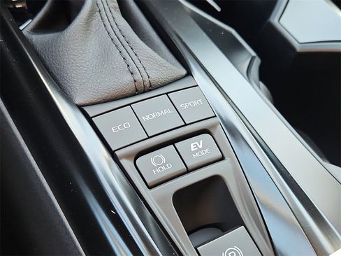 New 2026 Toyota Camry LE w/ Convenience Package image 10