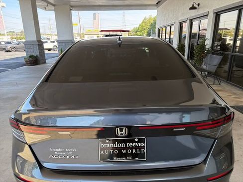 Used 2023 Honda Accord LX image 28