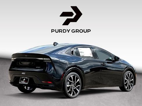 New 2026 Toyota Prius Plug-In Hybrid FWD image 8