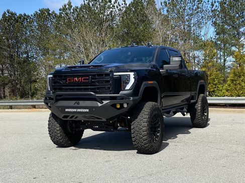 Used 2025 GMC Sierra 2500 SLT w/ SLT Convenience Package image 13