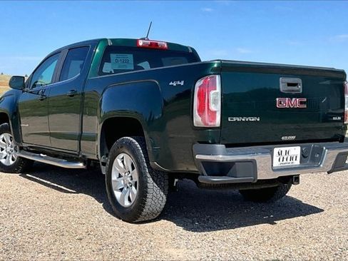 Used 2015 GMC Canyon SLE w/ SLE Convenience Package AWD/4WD image 4