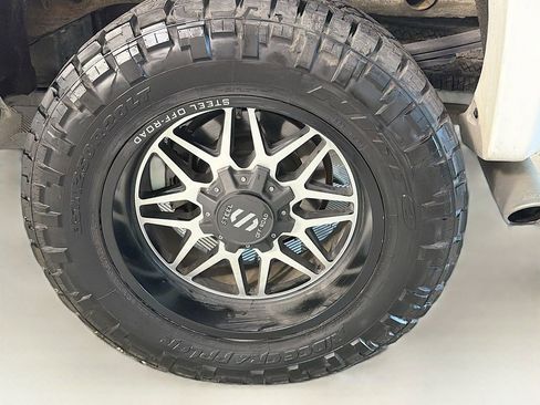 Used 2017 Chevrolet Silverado 1500 LT w/ All Star Edition image 30