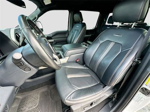 Used 2022 Ford F350 Platinum image 21