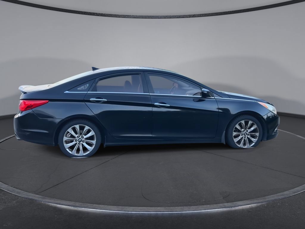Used 2013 Hyundai Sonata SE FWD image 9