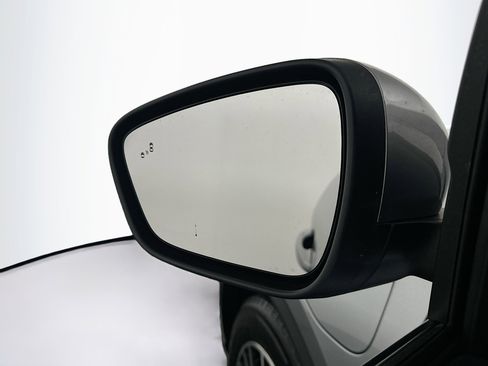 Used 2023 Ford Escape SE w/ PHEV Premium Package image 16