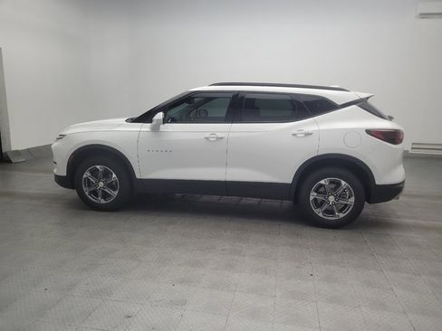 Used 2023 Chevrolet Blazer LT w/ Convenience Package FWD image 3