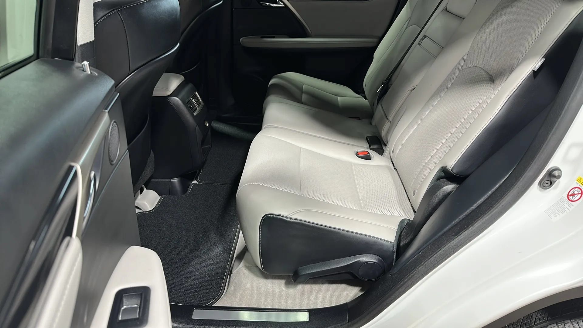 Used 2017 Lexus RX 350 AWD w/ Accessory Package image 11
