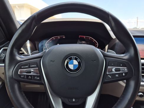 Used 2020 BMW 330i Sedan w/ Convenience Package RWD image 24