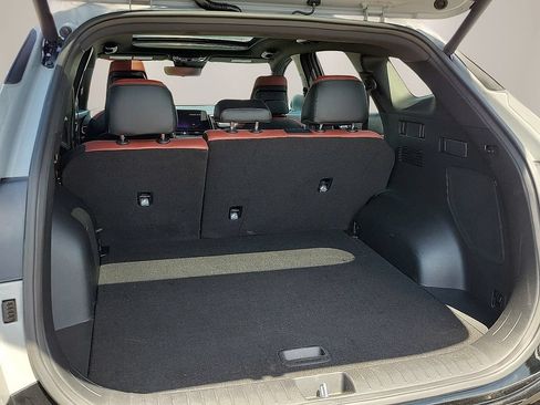 Used 2025 Kia Sportage SX FWD image 7