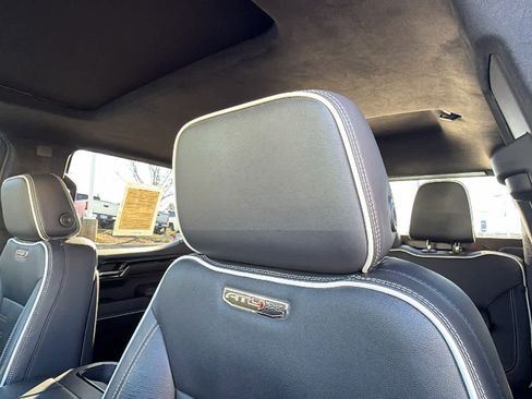 Certified 2023 GMC Sierra 1500 AT4X image 11