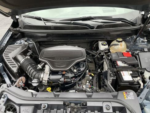 Used 2020 Cadillac XT5 Premium Luxury image 14