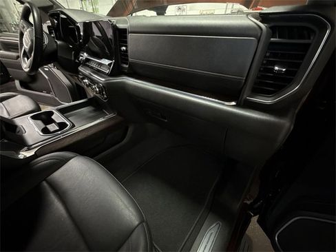 Used 2024 GMC Sierra 3500 SLT w/ SLT Premium Package image 61