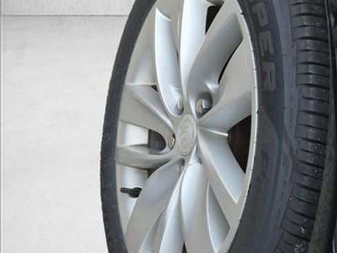 Used 2016 Buick Regal AWD image 7