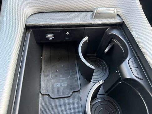 Used 2024 Hyundai Palisade SEL AWD/4WD image 18