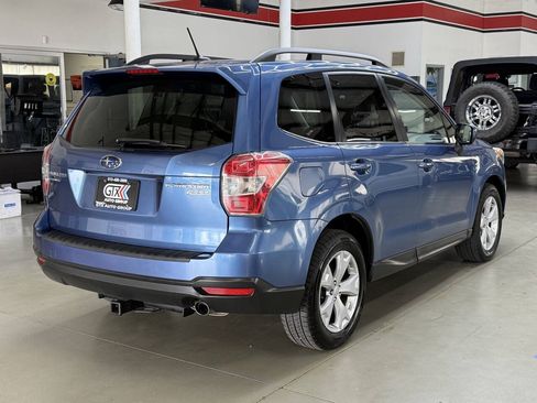 Used 2015 Subaru Forester 2.5i Limited AWD/4WD image 2