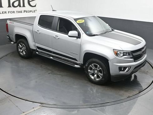 Used 2019 Chevrolet Colorado Z71 AWD/4WD image 47
