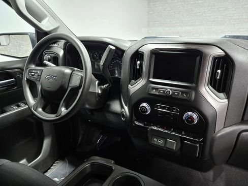 Used 2022 Chevrolet Silverado 1500 Custom Trail Boss AWD/4WD image 52