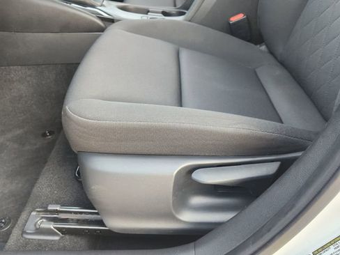 Used 2024 Toyota Corolla LE image 18