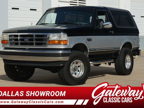 Used 1995 Ford Bronco XLT image 1