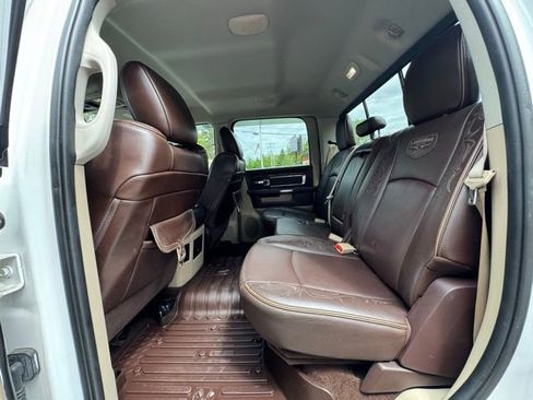 Used 2016 RAM 1500 Laramie Longhorn AWD/4WD image 13