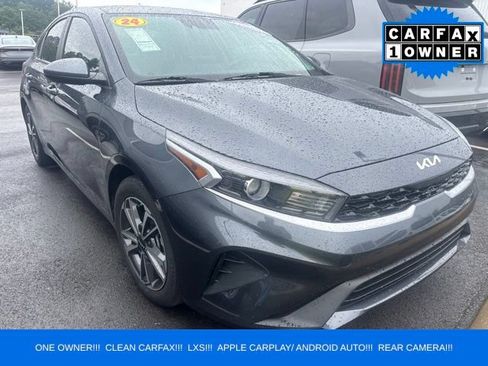 Used 2023 Kia Forte LXS FWD image 1