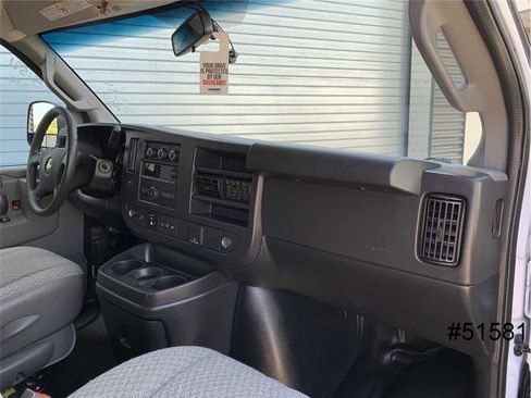 Used 2020 Chevrolet Express 2500 image 26