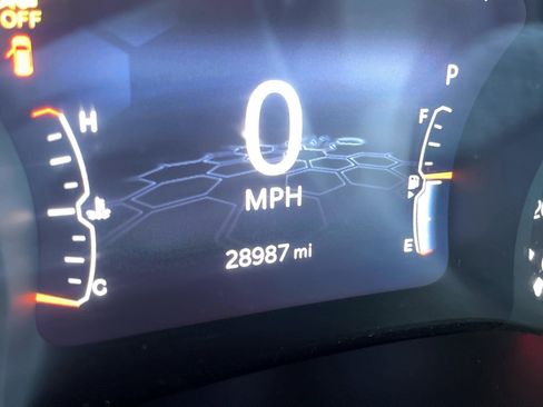 Certified 2022 Jeep Compass Latitude w/ Convenience Group image 13