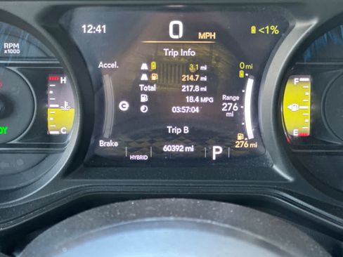 Used 2024 Jeep Wrangler Unlimited Rubicon 4xe AWD/4WD image 29