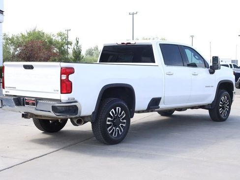 Used 2022 Chevrolet Silverado 3500 LTZ w/ Gooseneck/5TH Wheel Package AWD/4WD image 6