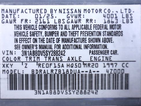 Used 2025 Nissan Sentra SR FWD image 45