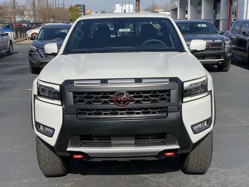 New 2025 Nissan Frontier PRO-4X w/ Pro Convenience Package image 8