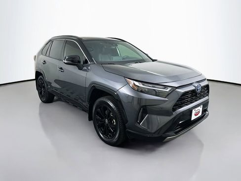 Certified 2022 Toyota RAV4 XSE AWD/4WD image 3