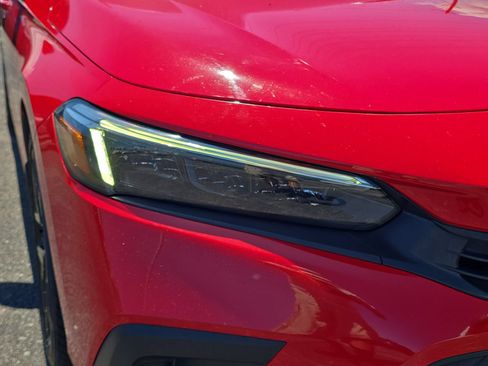 Used 2022 Honda Civic Sport image 7