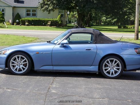 Used 2004 Honda S2000 image 14