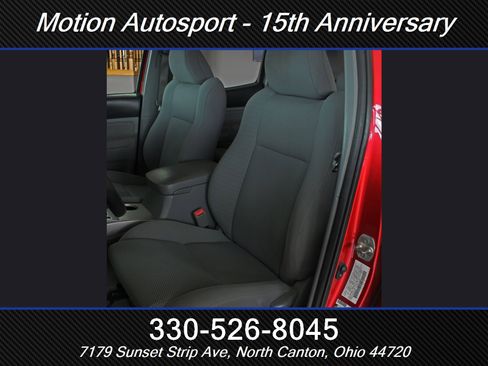 Used 2011 Toyota Tacoma 4x4 Double Cab w/ TRD Sport Pkg image 25