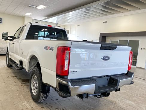 New 2026 Ford F250 XL w/ XL Driver Assist Package AWD/4WD image 5