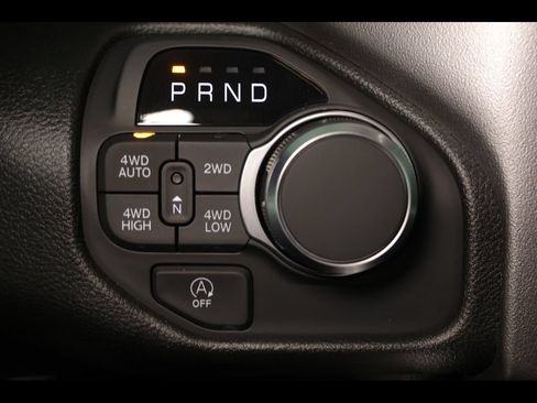 New 2026 RAM 1500 4x4 Crew Cab image 12