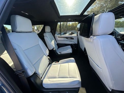 New 2026 Chevrolet Tahoe Premier AWD/4WD image 21