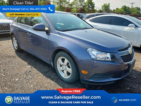 Used 2013 Chevrolet Cruze LT w/ Technology Package FWD image 5